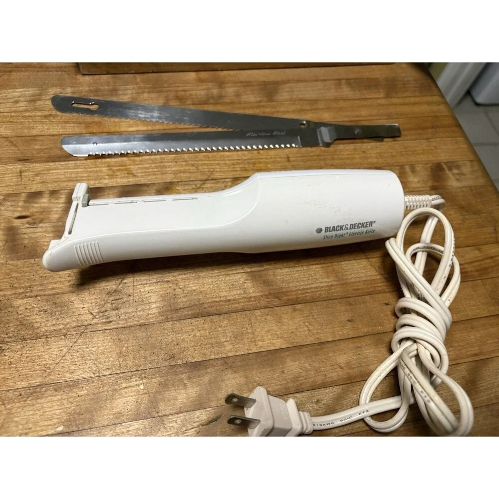 Black And Decker Electric Carving Knife EK300